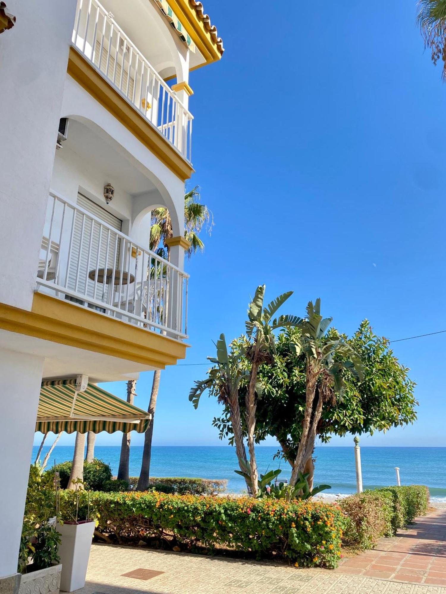 First Line Torrox Costa Appartement Buitenkant foto