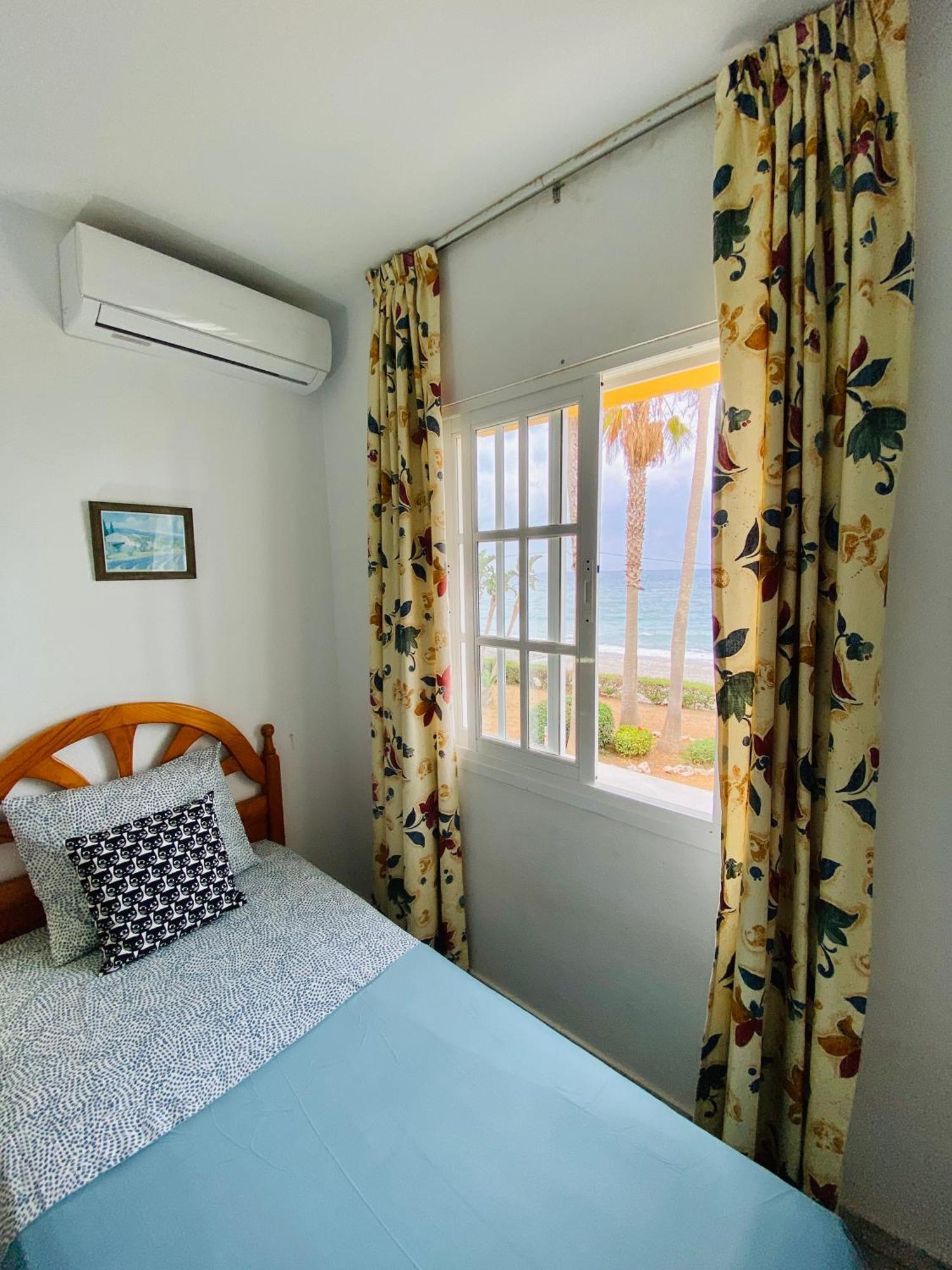 First Line Torrox Costa Appartement Buitenkant foto