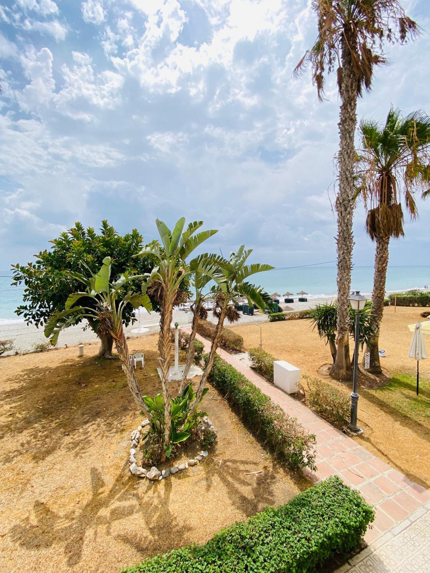 First Line Torrox Costa Appartement Buitenkant foto
